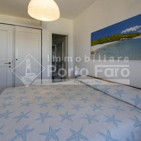 2 Pineta - Ampio Quadrilocale Sulla Spiaggia Di Porto Faro Palau Exteriör bild